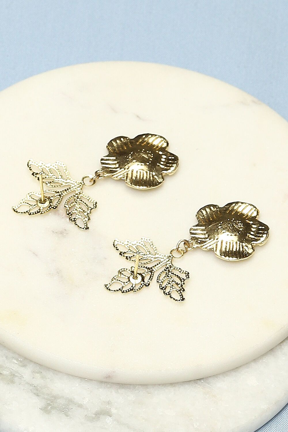 Gold Brass Earrings image number 2