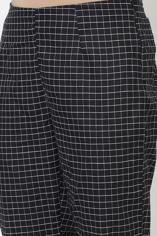 Black And White Cotton A-Line Kurta Slim Pants Suit Set image number 5