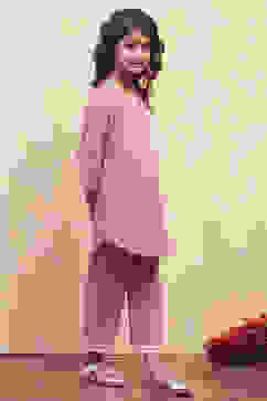 Pink Cotton Embroidered Straight Kurta Set image number 5