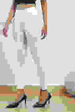 White Cotton Blend Solid Anklets image number 2