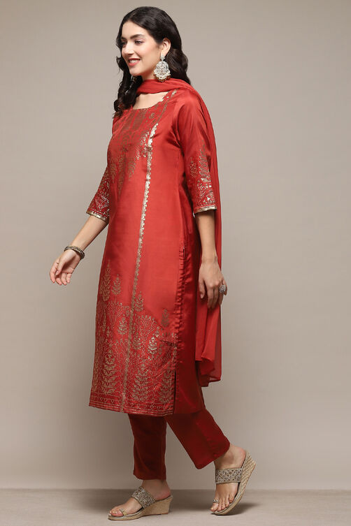 Maroon Poly Shantoon Narrow Kurta Pant Suit Set image number 4