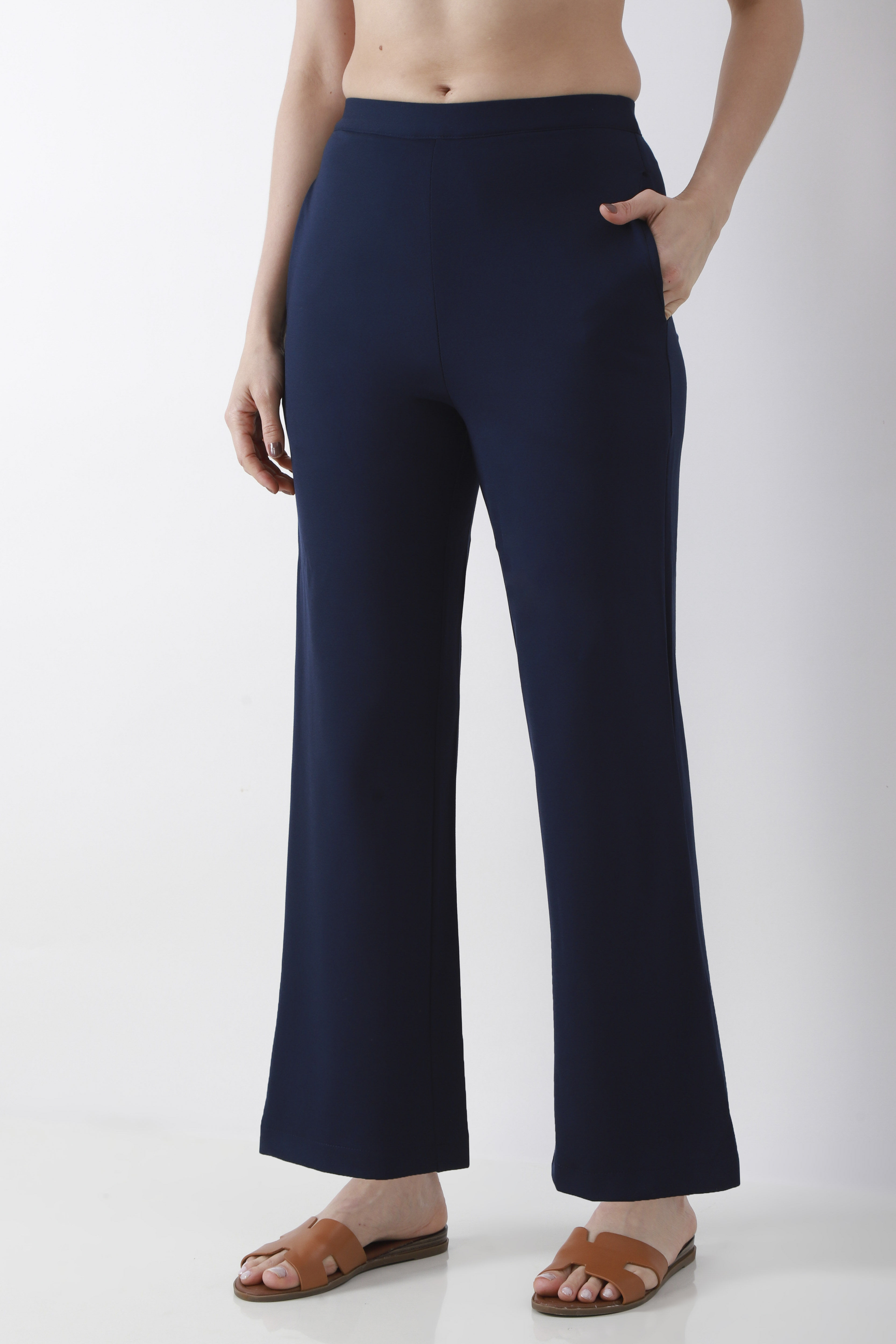 Navy Blue Solid Wide Leg Pants image number 2