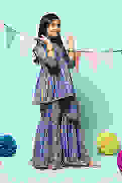 Blue Polyester Gathered Printed Suit Set image number 6