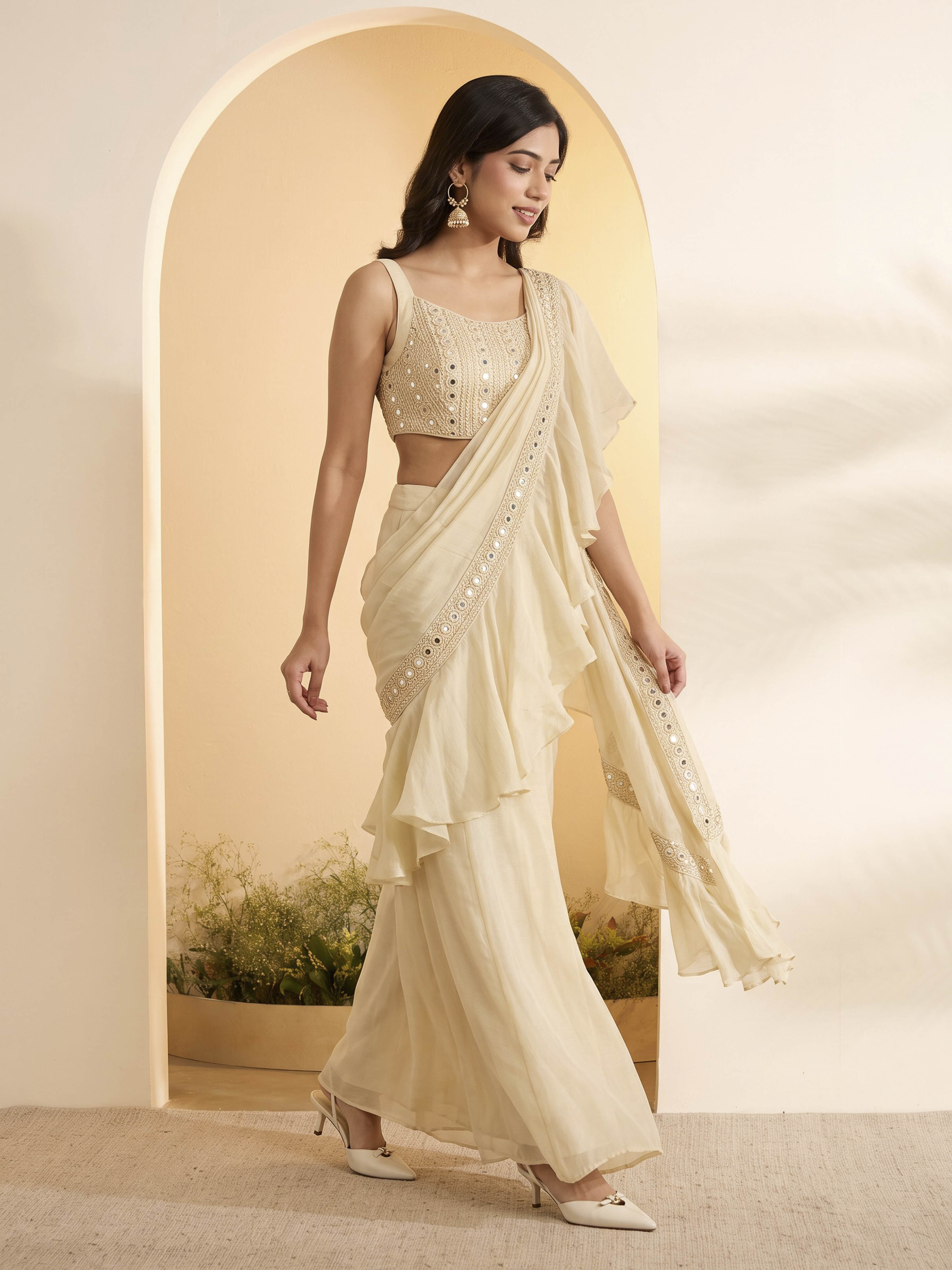 Ivory Viscose Rayon Gathered Saree image number 2