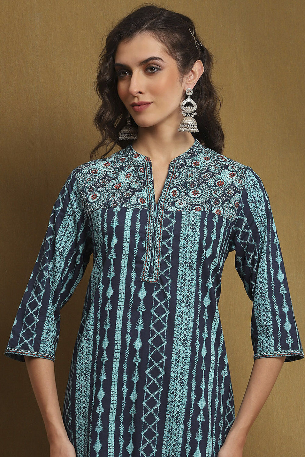 Indigo Blue Cotton Printed Straight Suit Set image number 1
