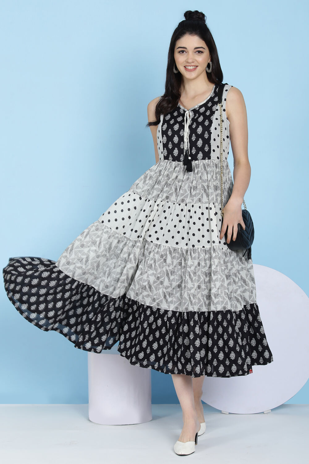 Black And White Cotton Fusion Wear Dress image number 0