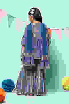 Blue Polyester Gathered Printed Suit Set image number 4