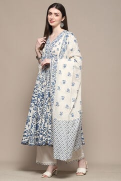 Off White Cotton Anarkali Suit Set image number 4