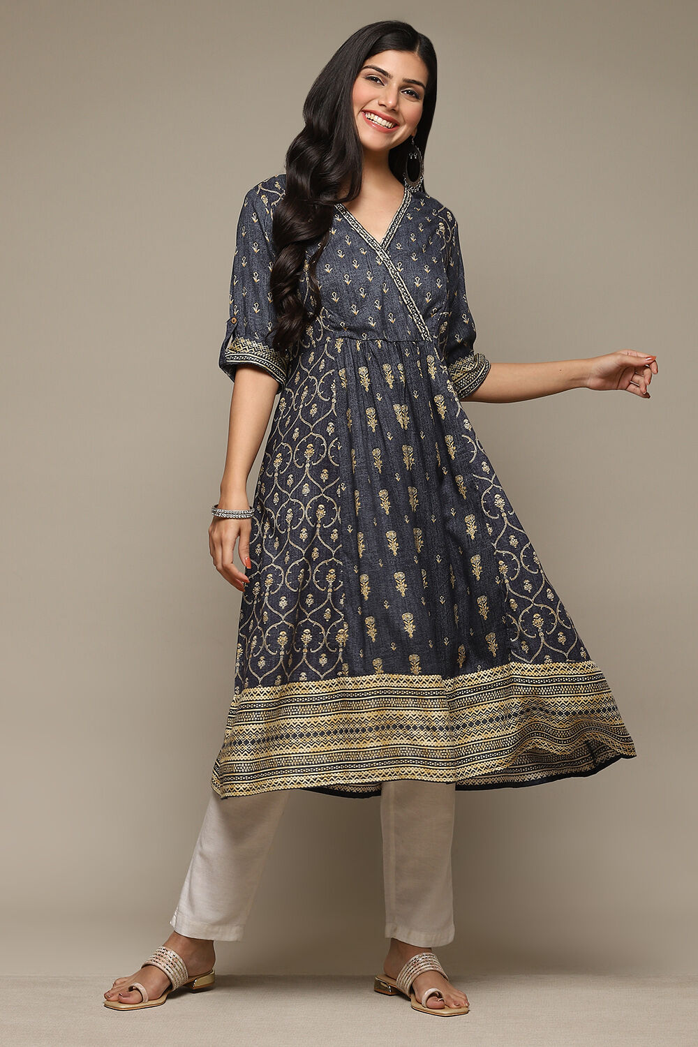 Blue Rayon Straight Printed Kurta image number 0