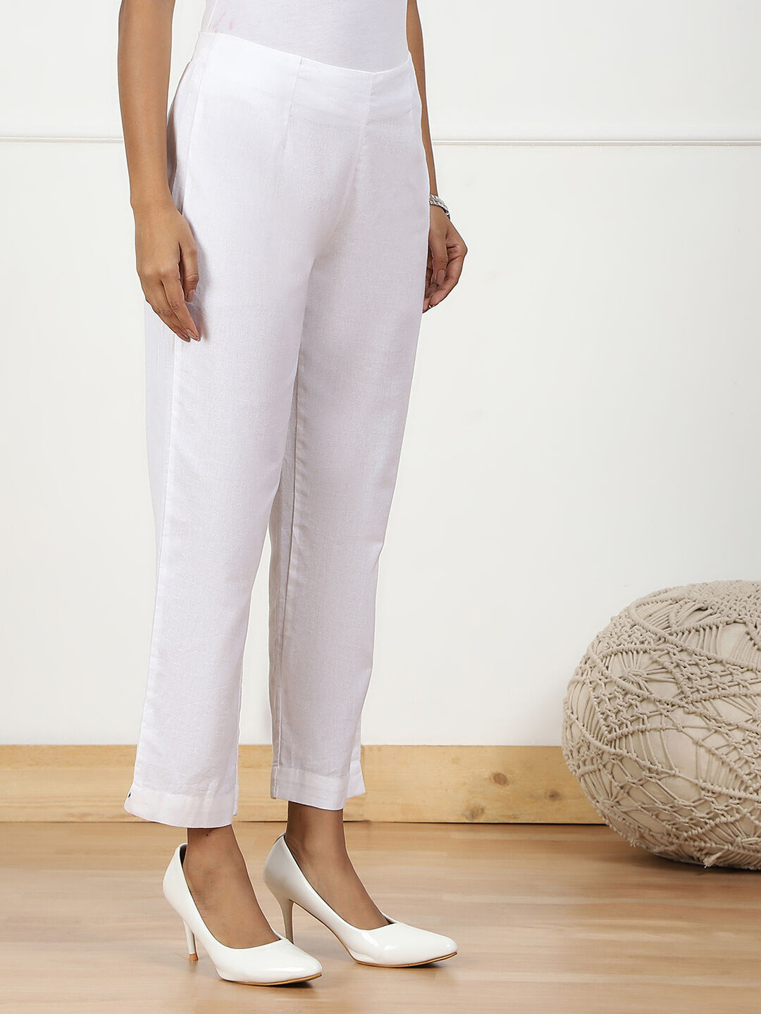 White Solid Cotton Blend Narrow Pants image number 3