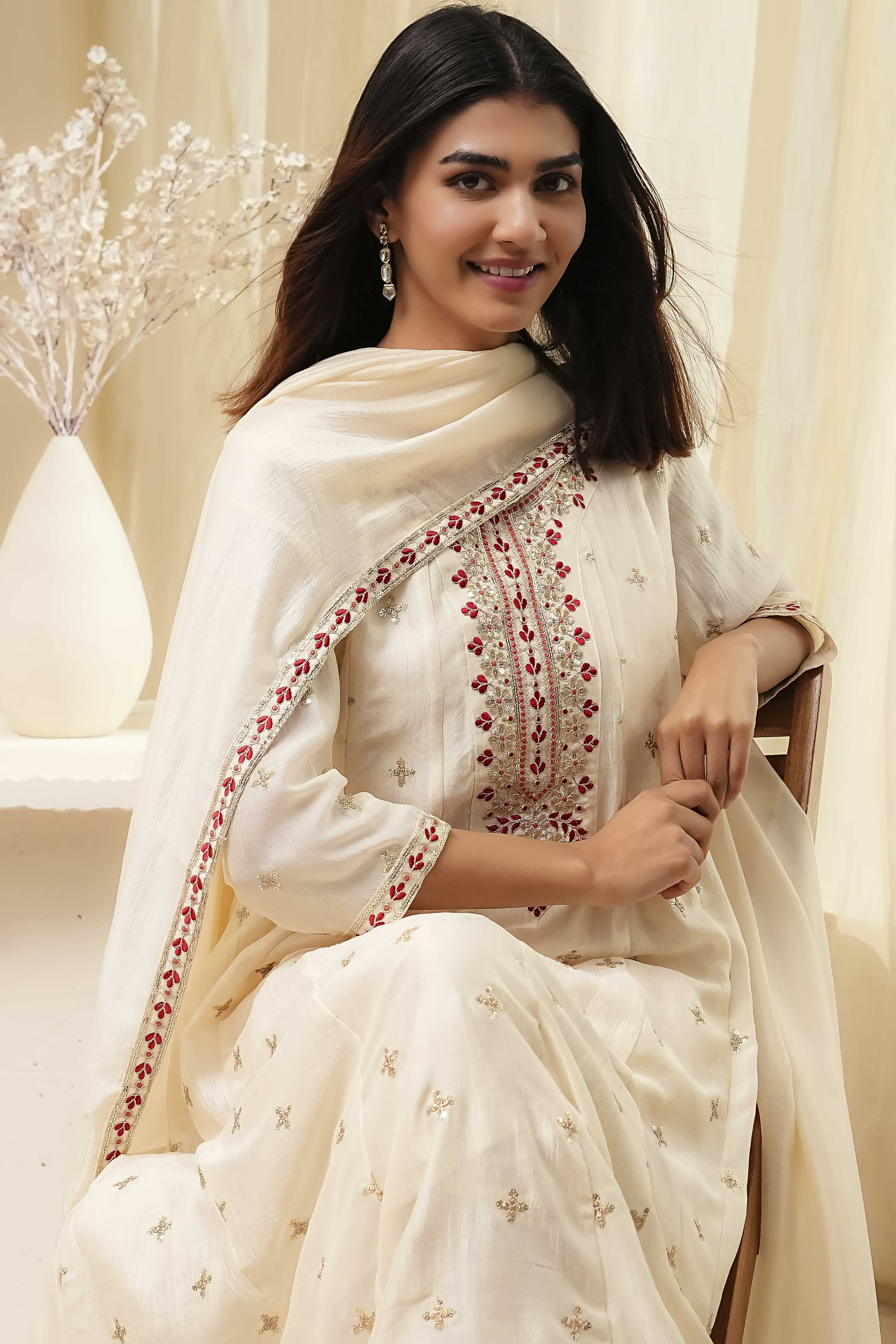 Off White Art Silk Straight Suit Set image number 7