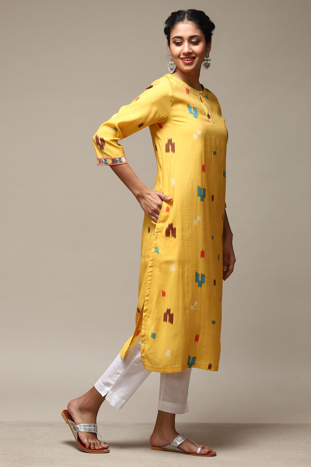 Yellow Viscose Straight Printed Kurta image number 4