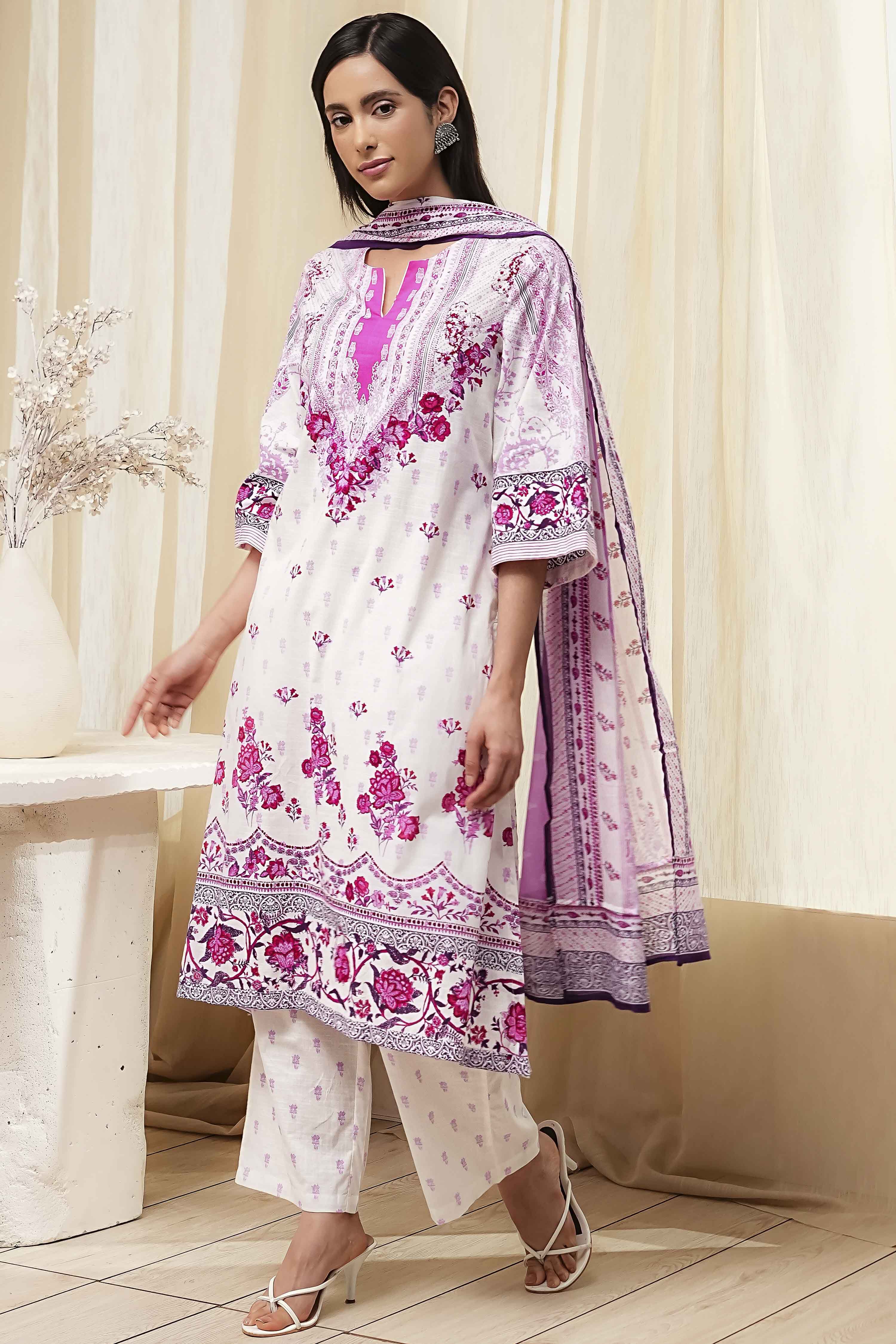 White and Pink Cotton Printed Straight Suit Set image number 3
