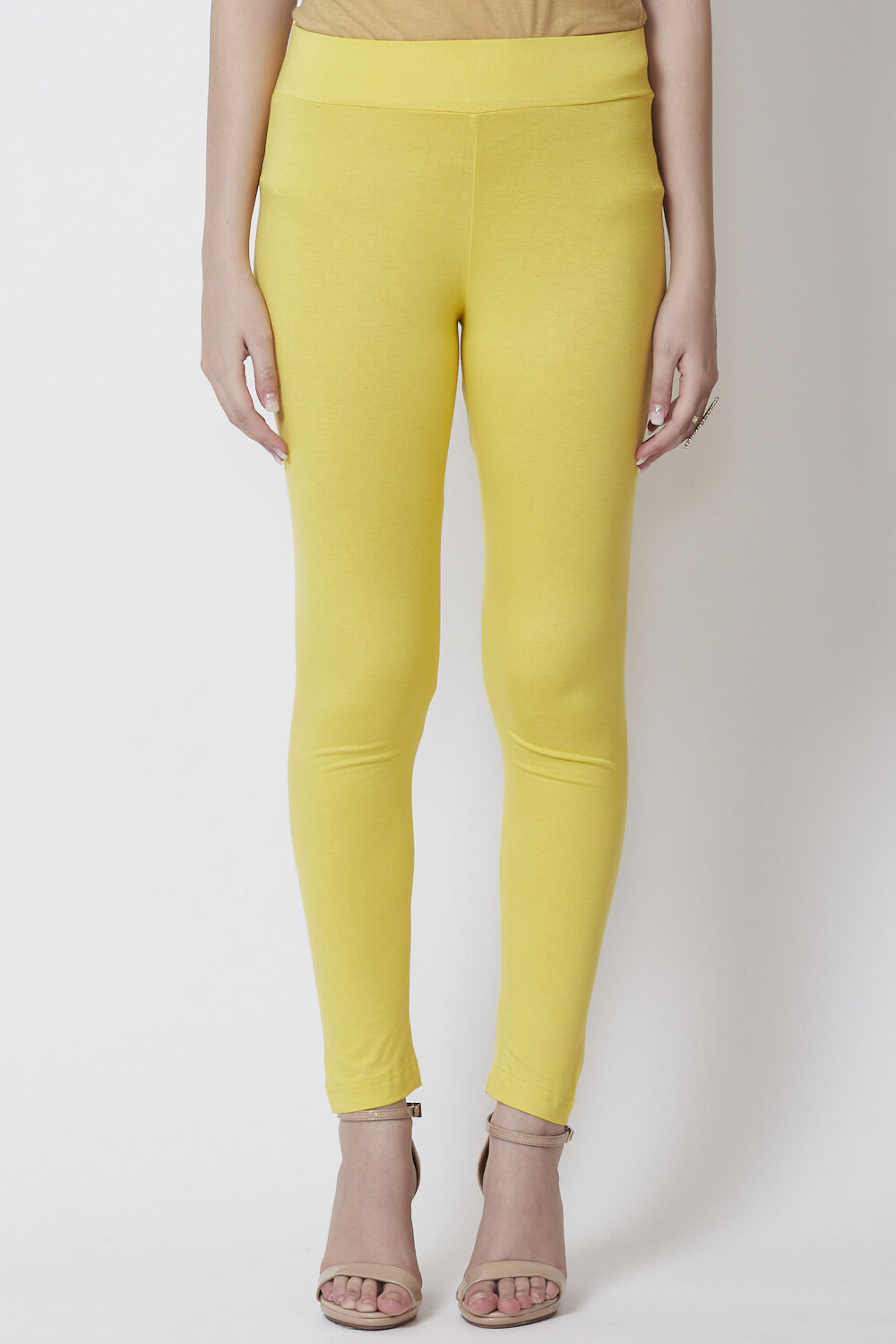 Moss Green Viscose Lycra Solid Leggings image number 2