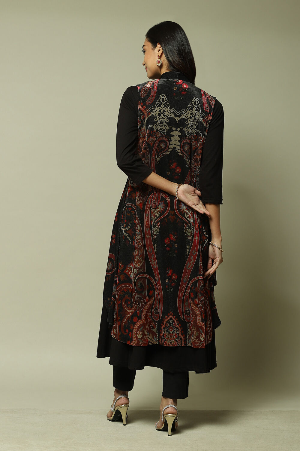 Black Acrylic Straight 2 Piece Set image number 4