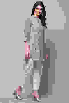 Blue Rayon Straight Kurti image number 4