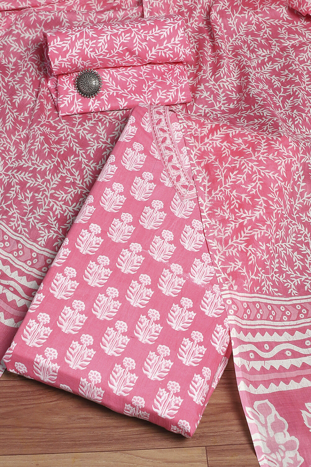 Pink Cotton Screen Print Unstitched Suit Set image number 0