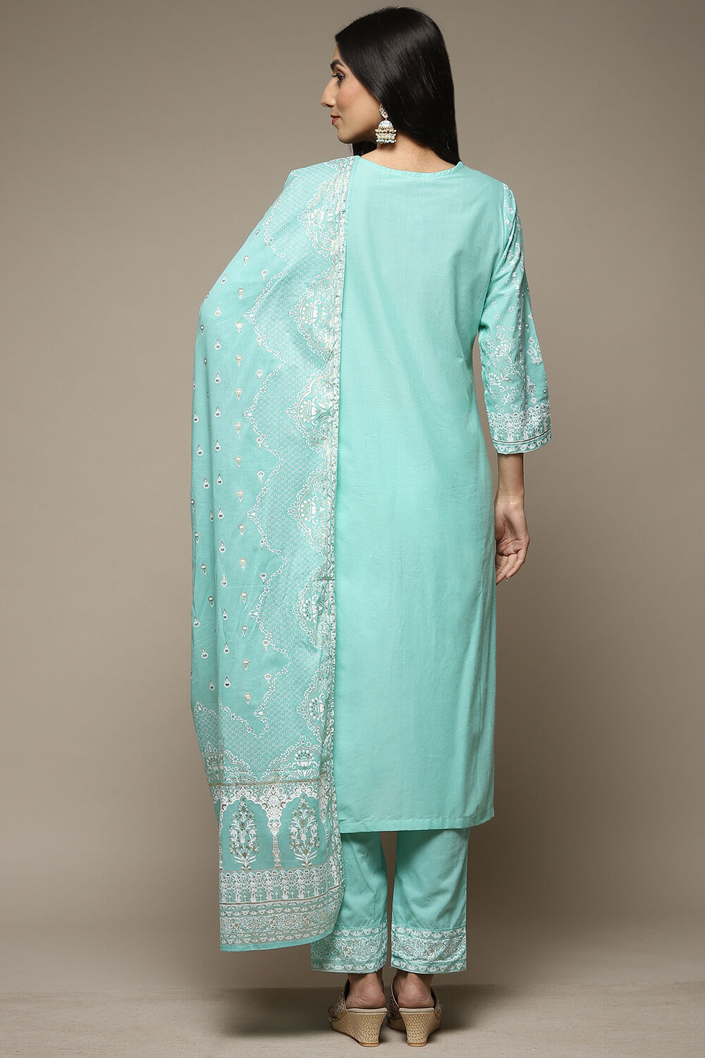 Sea Green Cotton Straight Kurta Pants Suit Set image number 4