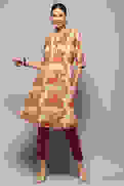 Cream-coloured Georgette Floral Straight Kurta image number 0