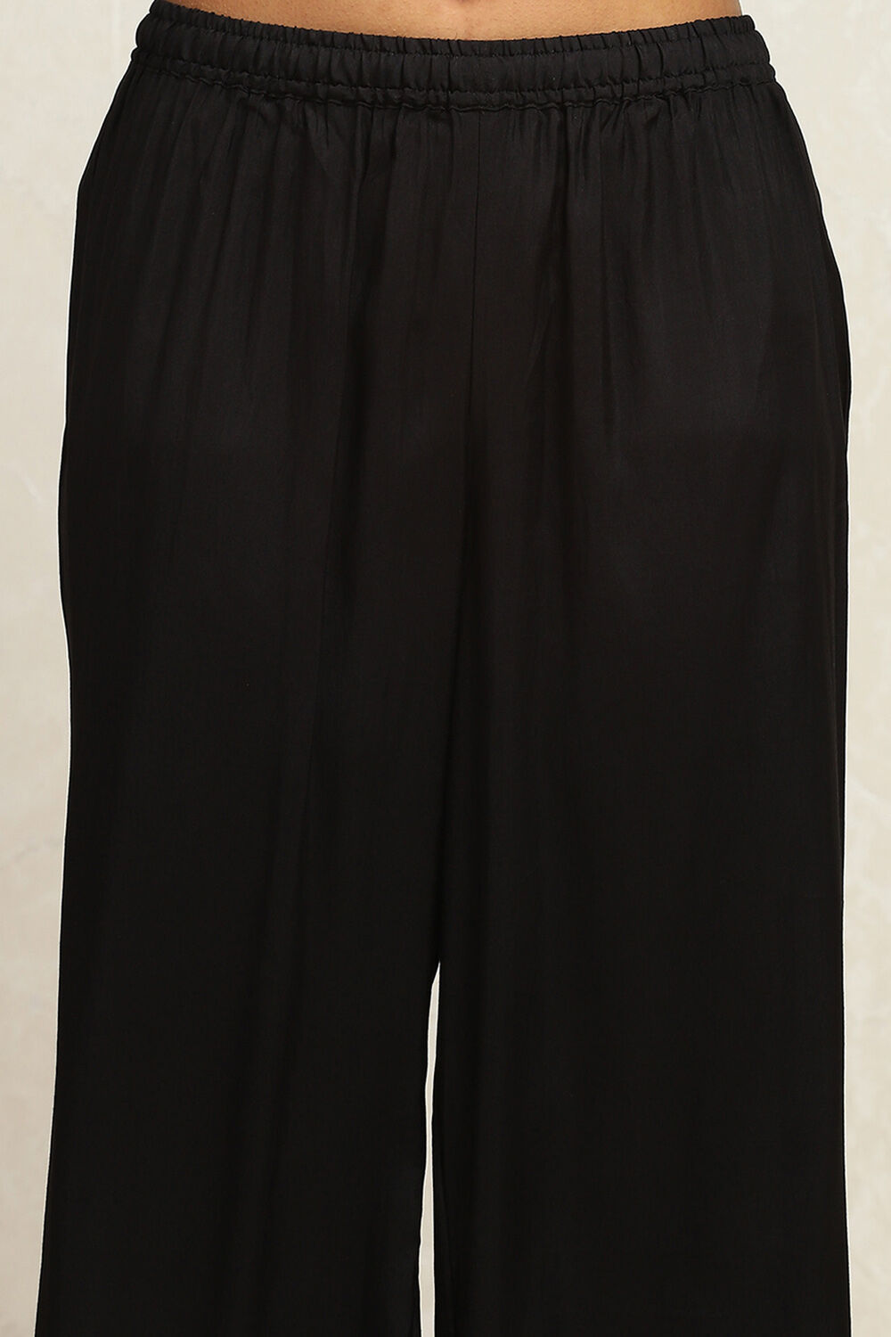 Black Modal Printed Gathered Suit Set image number 2