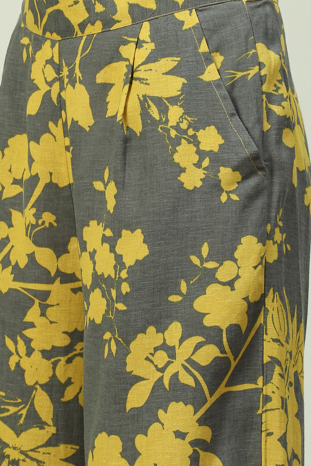 Yellow Grey LIVA Straight Printed Kurta Set image number 2