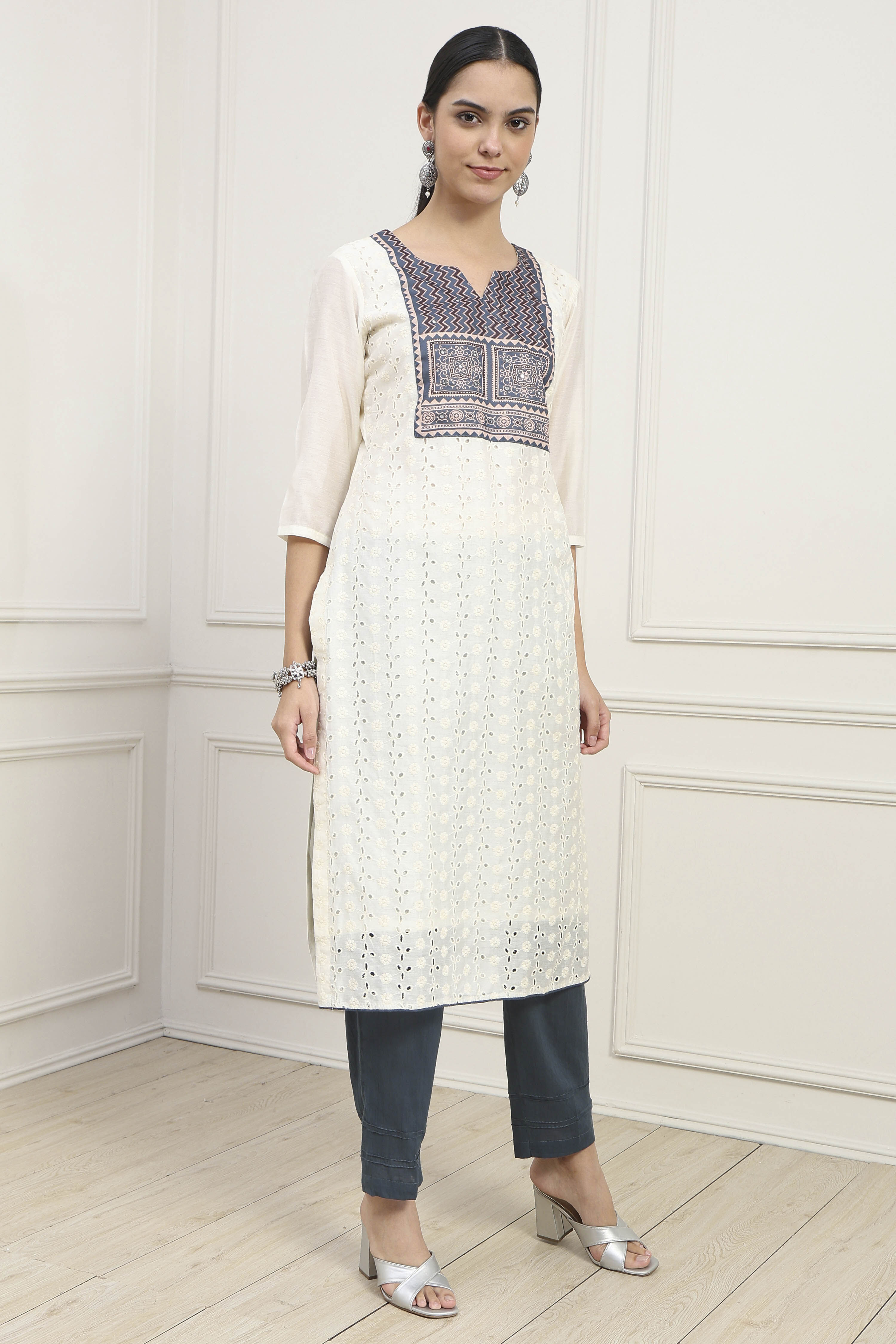 Off White Cotton Blend Schiffli Unstitched Suit Set image number 6