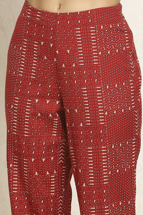 Off- White and Blue Cotton Printed Unstitched Suit Set image number 3