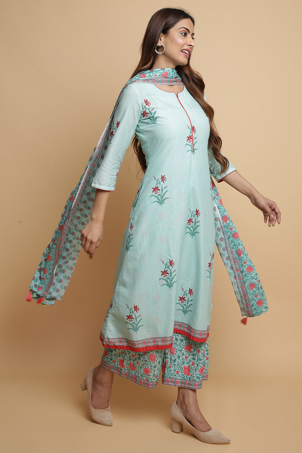 White Cotton A-Line Kurta Palazzo Suit Set image number 4