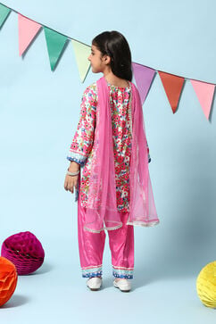 Pink Viscose Straight Kurta Salwar Suit Set image number 4