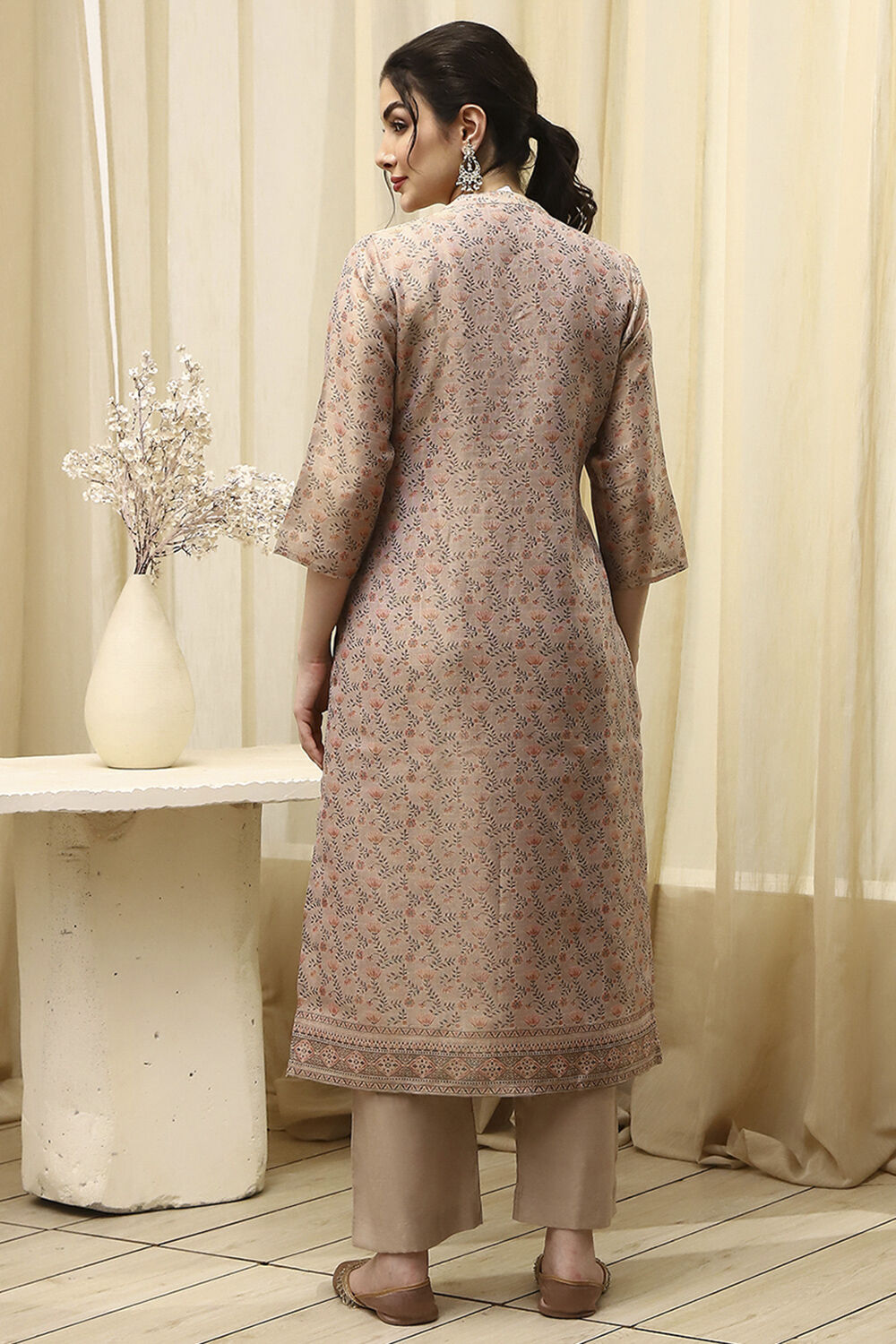 Lavender Chanderi Printed Unstitched Suit Set image number 5
