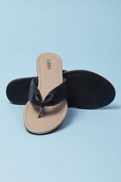 Black Pu V-Strap Sandals image number 3