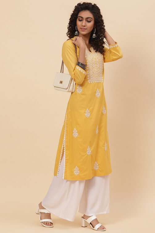 Yellow Cotton Straight Embroidered Kurta image number 5