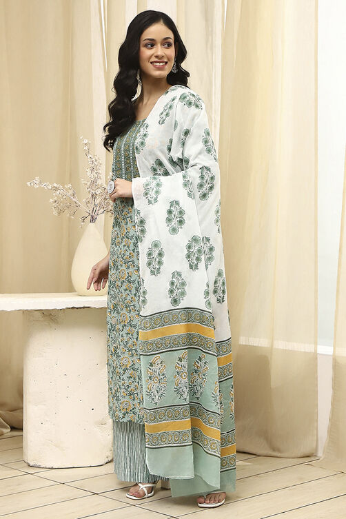 Green Cotton Screen Print Unstitched Suit Set image number 4