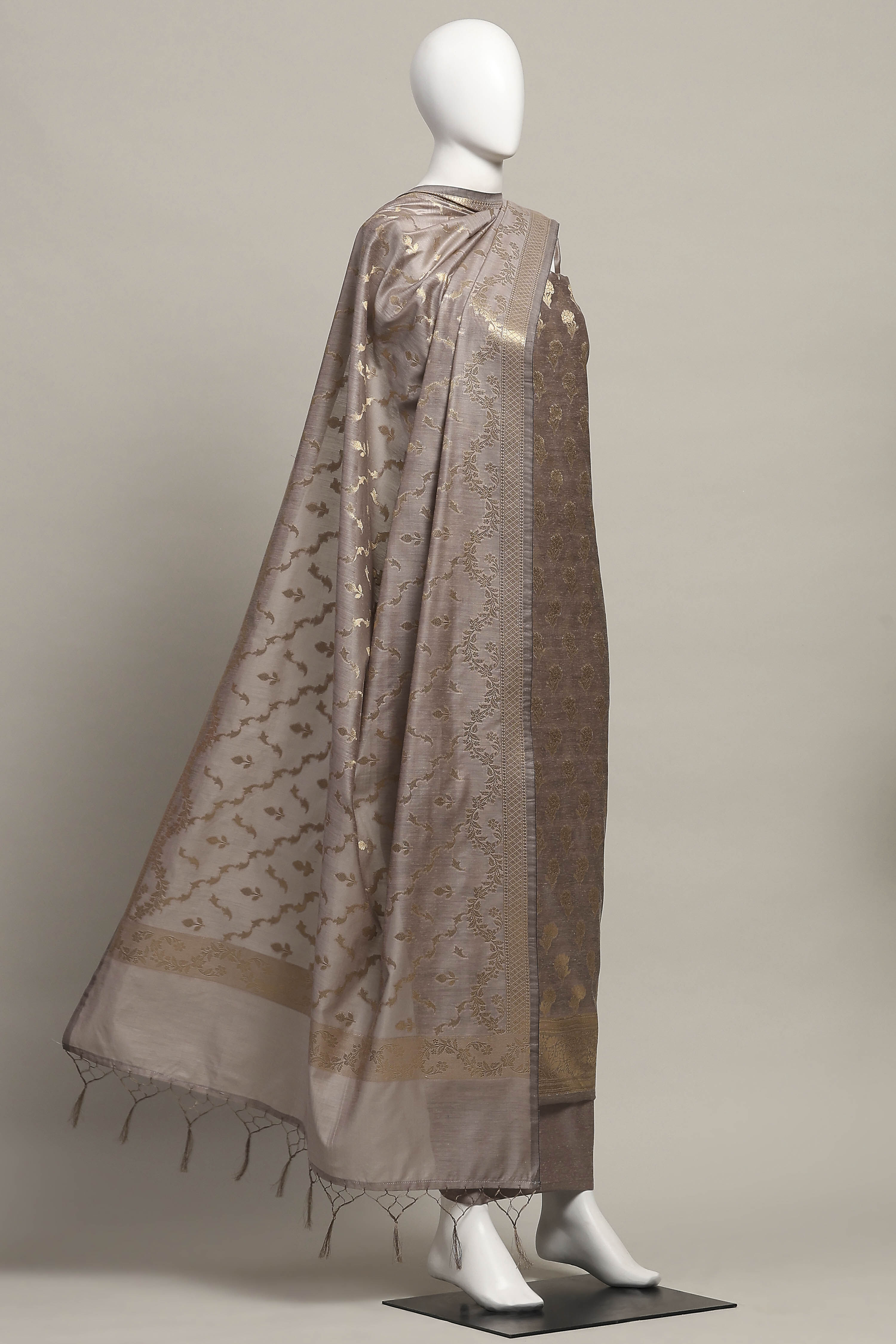 Lavender Cotton Printed Embroidered Unstitched Suit Set image number 4