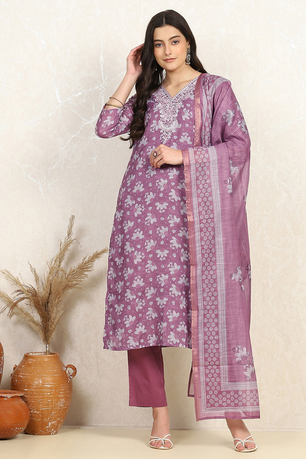 Mauve Linen Digital Print Unstitched Suit Set image number 7