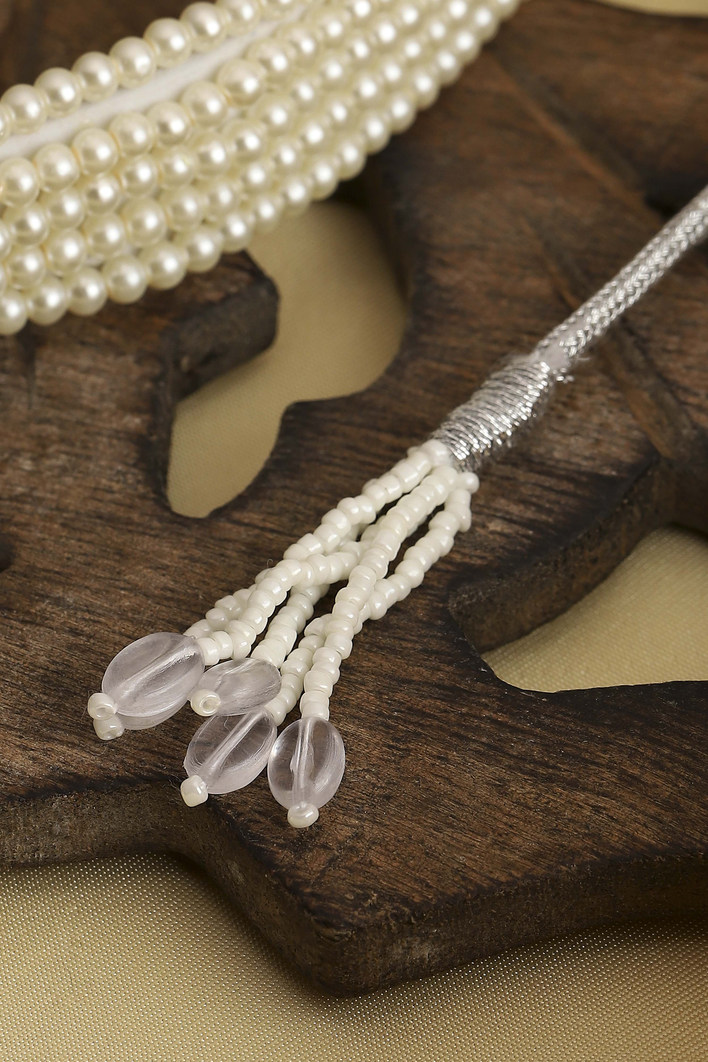 White Silver Plated Brass Choker Necklace Set image number 4