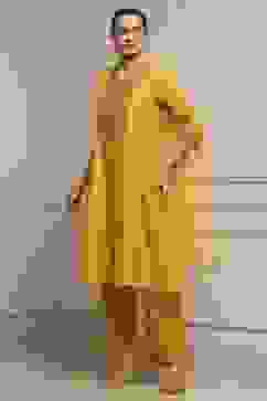 Yellow Viscose Rayon A-Line Solid Suit Set image number 3