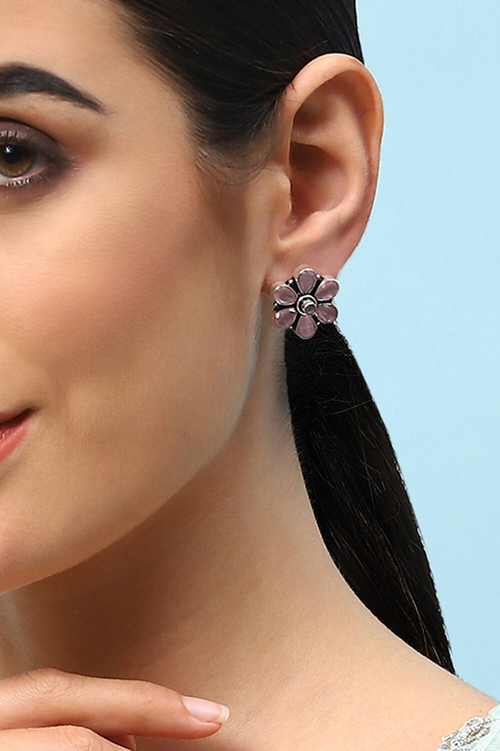 Light Pink Brass Earrings image number 1