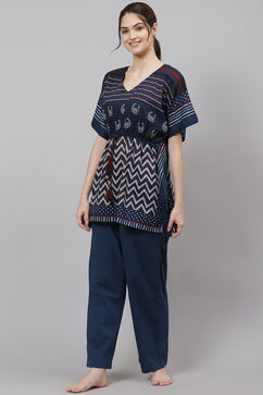 Navy Straight Cotton Two Piece Printed Sleepwear Set image number 4