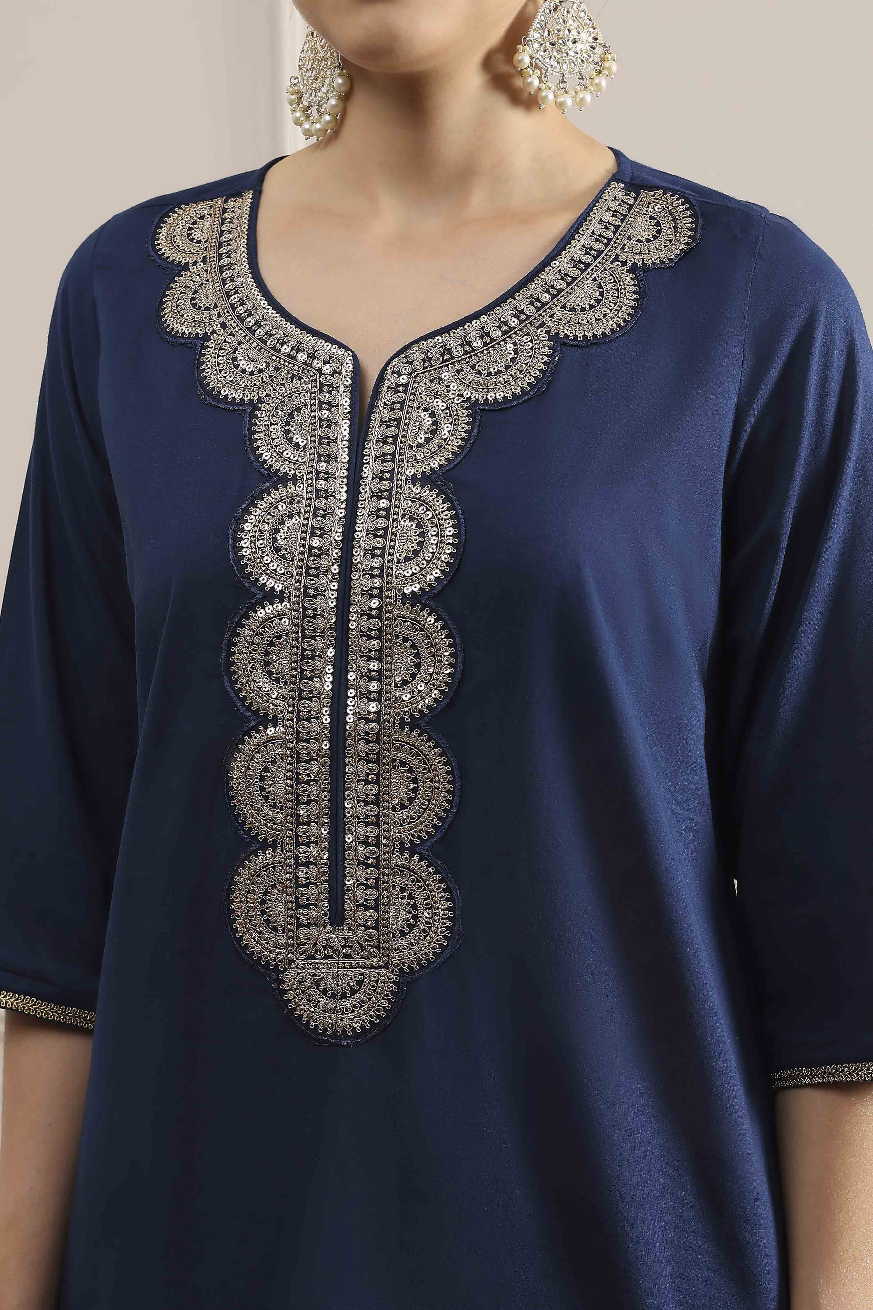 Yellow Cotton Solid Straight Suit Set image number 1