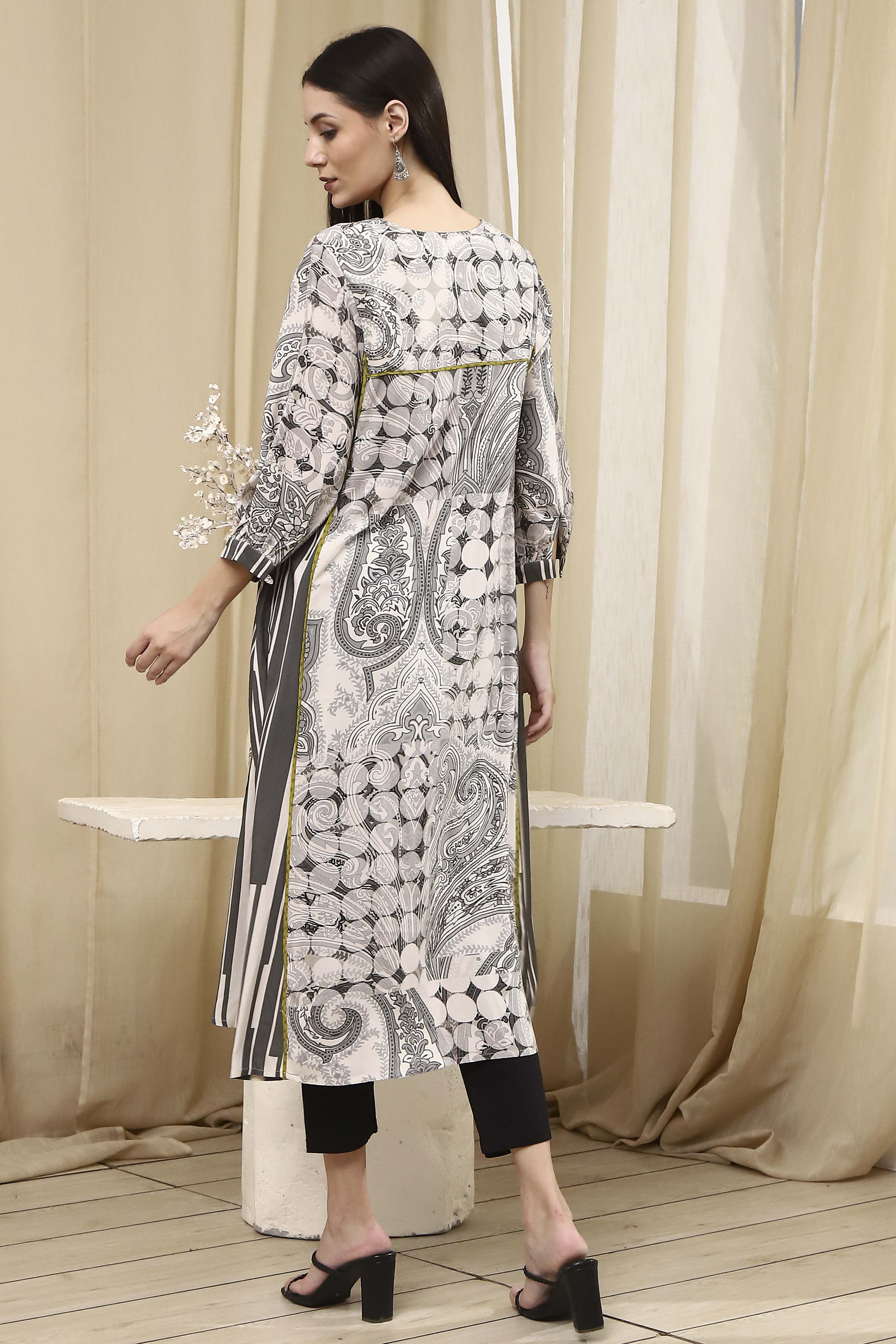 Ivory and Grey Printed Straight Kurta image number 3