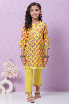 Yellow Cotton Straight Printed Kurta Set image number 5