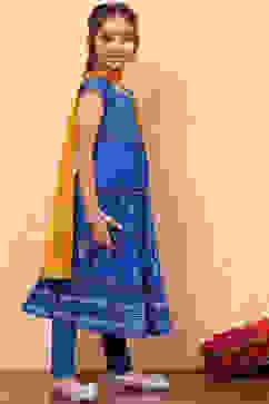 Blue Cotton Printed Tiered Festive Flared Suit Set image number 4