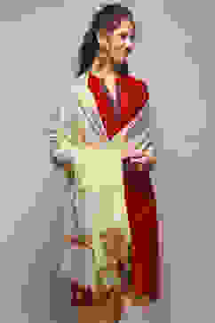 Gold-Toned Yard-dyed Dupatta image number 0