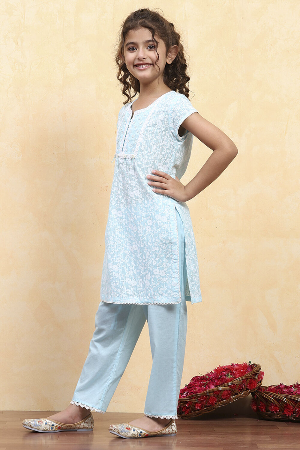 Green Cotton Straight Printed Kurta Pants Set image number 3