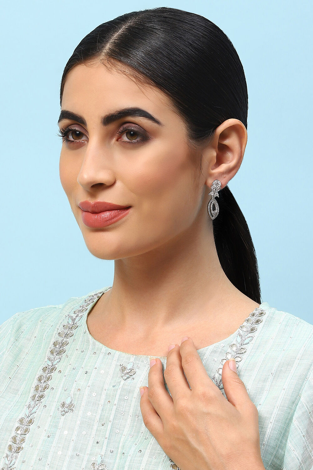 White Brass Earrings image number 3