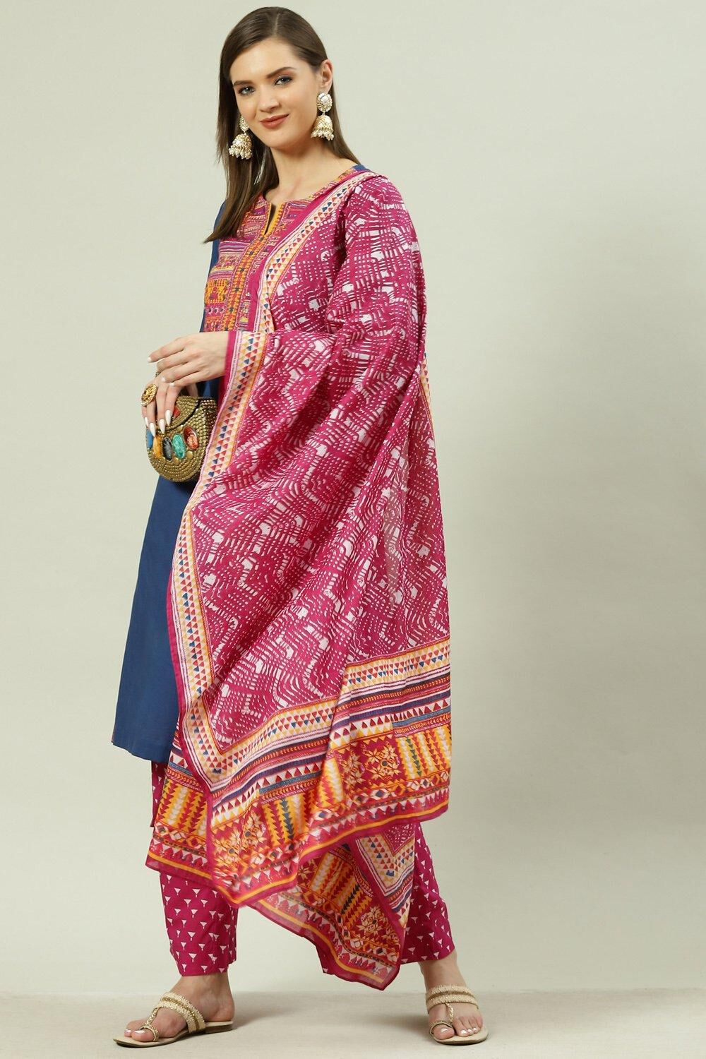 Blue Solid Cotton Straight Kurta Palazzo Suit Set image number 7