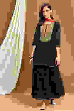 Black Embroidered Festive Straight Suit Set image number 6