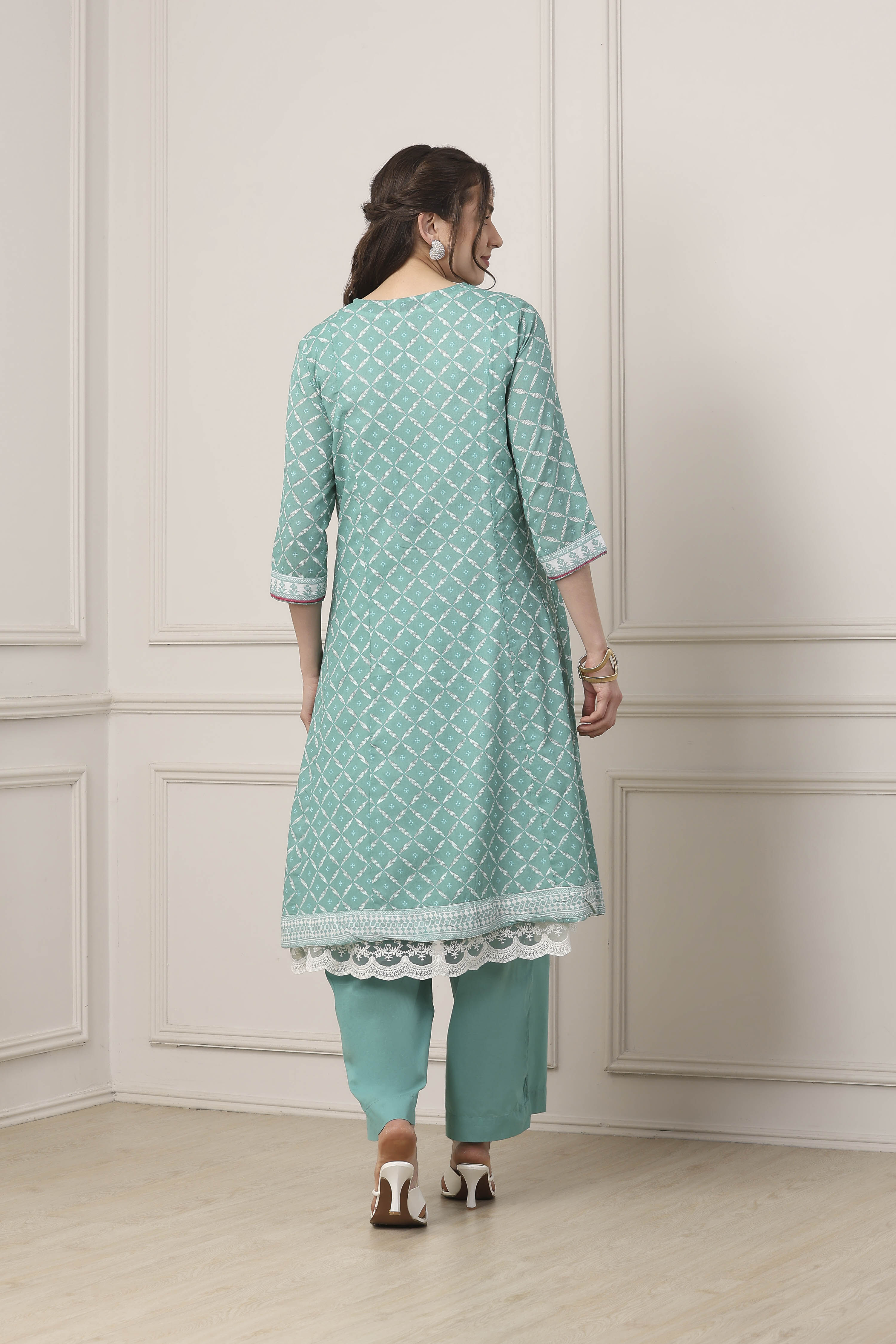 Turquoise Cotton Anarkali Kurta Palazzo Suit Set image number 4