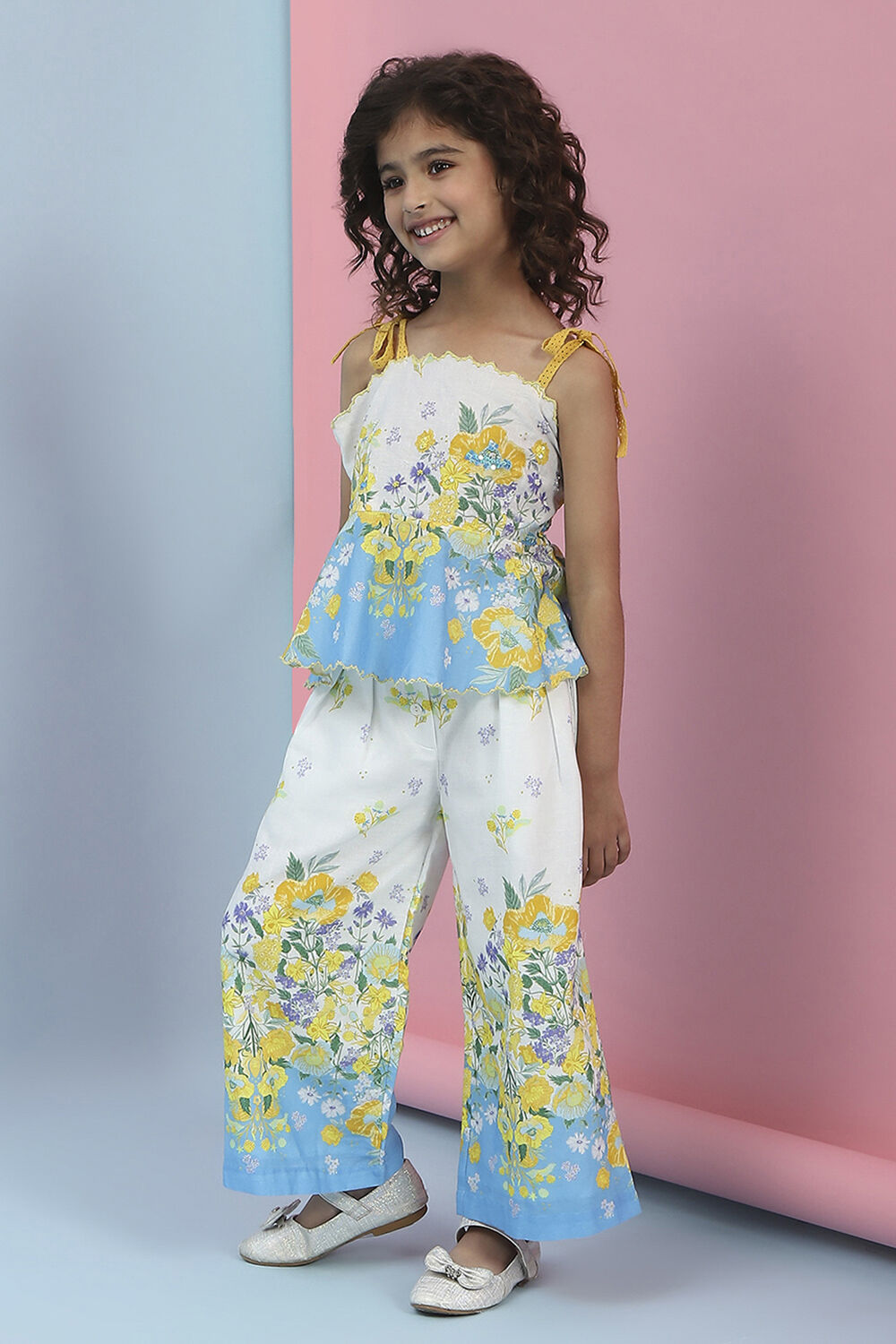 White Cotton Floral Printed Top and Pant Set image number 3
